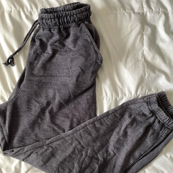 Missguided Sweatpants - Picture 1 of 2